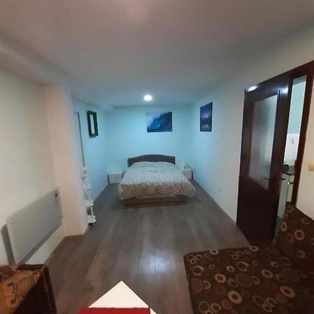 Juliana Hotel Belgrád Kültér fotó